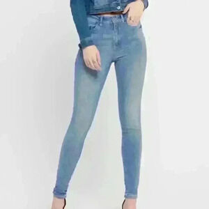 NWT Jacqueline de Young women’s skinny jeans size 29